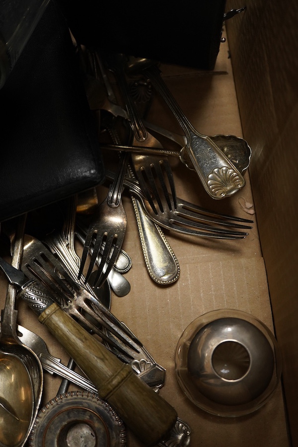 A quantity of silver plated cutlery, cocktail skater etc
